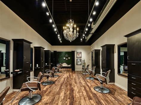 expand  fivesenses team  talented barbers