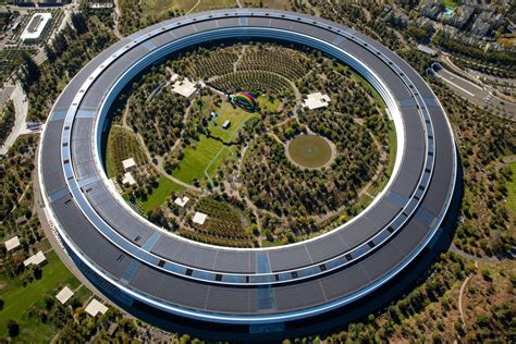 billion apple headquarters