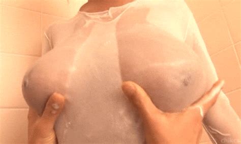 wet shirt boob flash