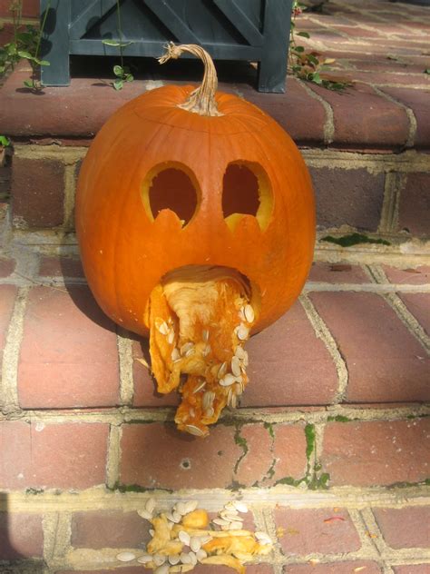 pumpkin face  pumpkin carving ideas close  home