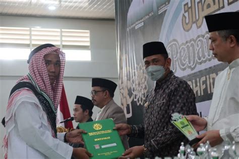 Wisuda Hafiz Hafizah 30 Juz Pondok Tahfiz Asadiyah Pattirosompe