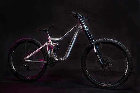 ctm  dh prototype  vital bike   day collection mountain