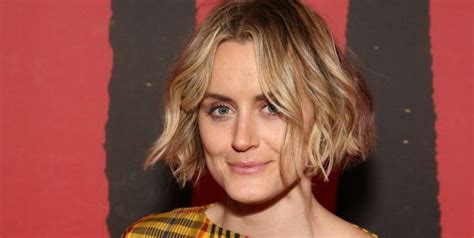 orange is the new black star taylor schilling confirms she