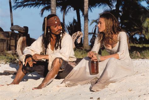 Download Elizabeth Swann Keira Knightley Jack Sparrow Johnny Depp Movie