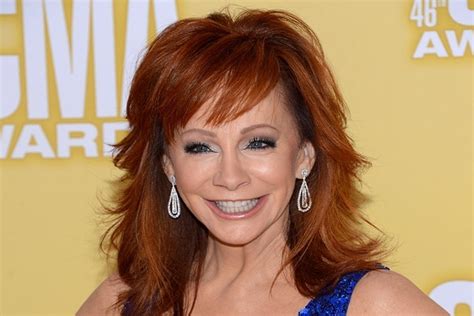 reba mcentire exhibit to open at country music hall of fame