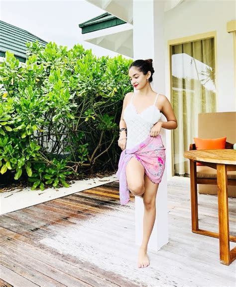 Anushka Sen Raises The Heat In Maldives With Her Bold Looks In Backless