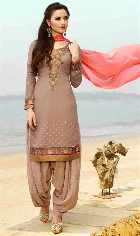 Punjabi New Salwar Kameez Suits Collection For Girls
