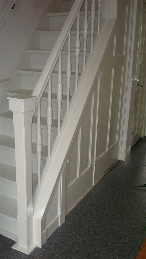 mooie trap  jaren  stijl met opbergruimte home pinterest hall vestibule  staircases