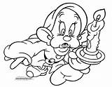 Dopey Coloring Pages Snow Disneyclips Dwarfs Seven Candle Holding Funstuff sketch template