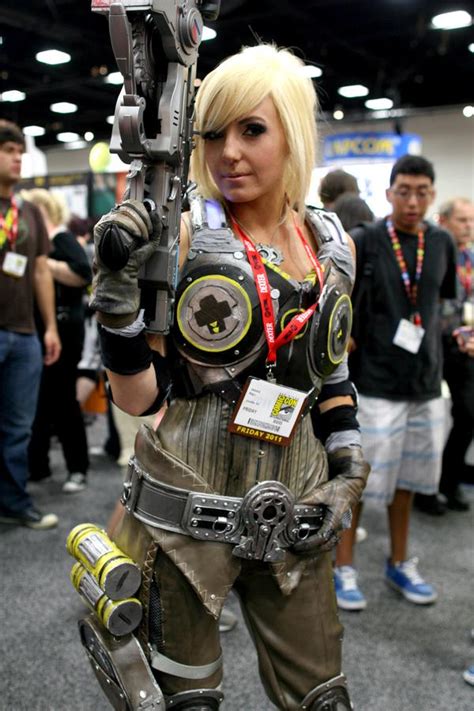 the greatest costumes of comic con 2011