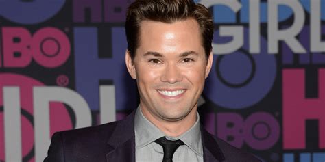 girls star andrew rannells talks to seth meyers about his first