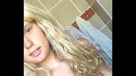 hot teen blonde masturbation loira novinha na siririca xnxx