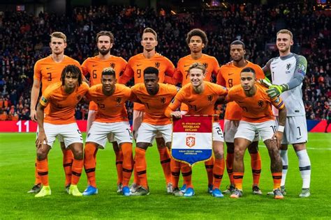 koeman bij oranje hij leerde het nederlands elftal weer winnen nederlands voetbal