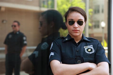 Hiring Female Police Officers Helps Women Report Violence