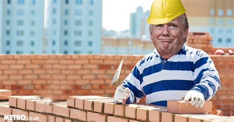 donald trump   started planning  build  wall metro news