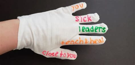 finger glove prayer craft catechist magazine