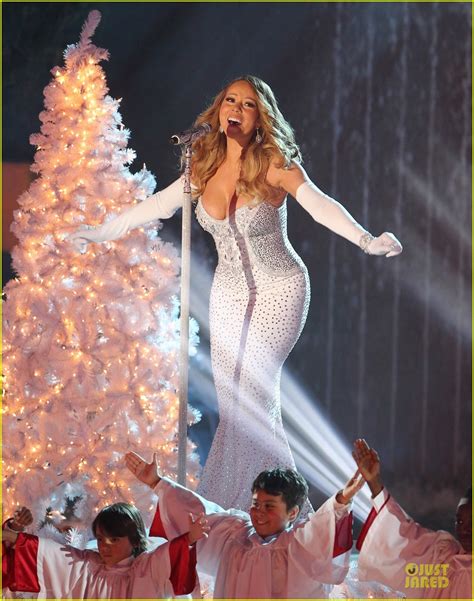 Full Sized Photo Of Mariah Carey Rockfeller Center Christmas Tree