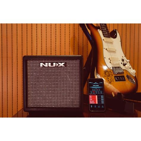 nux mighty 8bt guitar amp