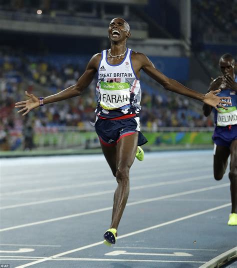 mo farah wins km gold medal  rio olympics daily mail