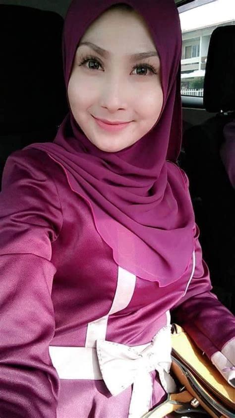 Pin By Krazix On Gadis Tudung Hijab Girl Awek