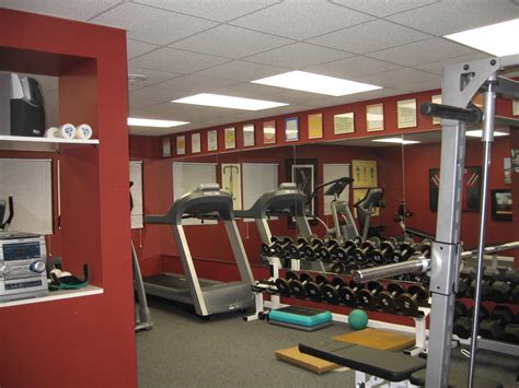 home exercise room simple home decoration