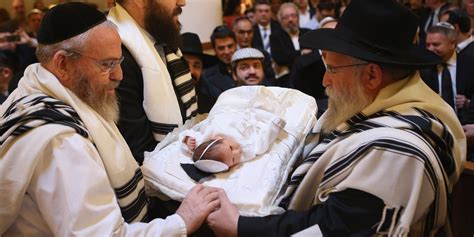 nyc orthodox jews reach deal on circumcision ritual