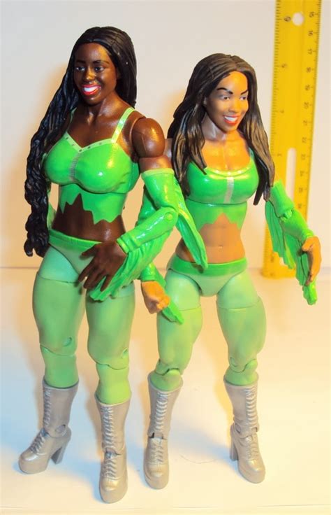 Action Figure Imagery Toy Reviews Wwe Battle Pack Naomi