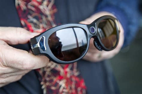 smart glasses apps talking appliances  tech  blind people