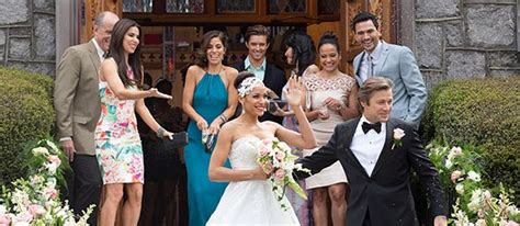 Pop Junkie Girl Lifetime S Devious Maids Is Back On A New Night