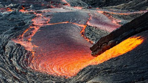 stunning footage shows lava flow  close youtube