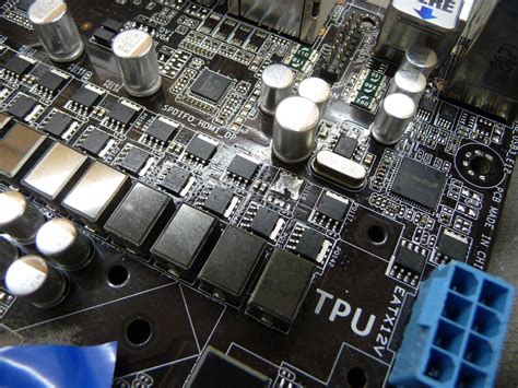 finding   short circuit  pc motherboard askelectronics