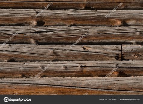 ruw houten planken bruin gearrangeerd horizontaal naast elkaar stockfoto rechtenvrije foto
