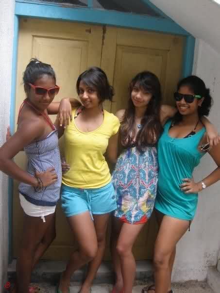 sri lankan hot girls pics