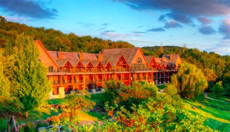 luxury mountain getaway  big cedar lodge ridgedale mo