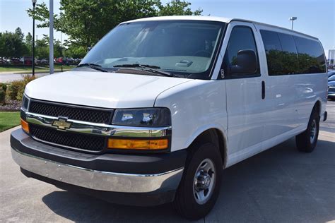 Chevy Express 15 Passenger Van