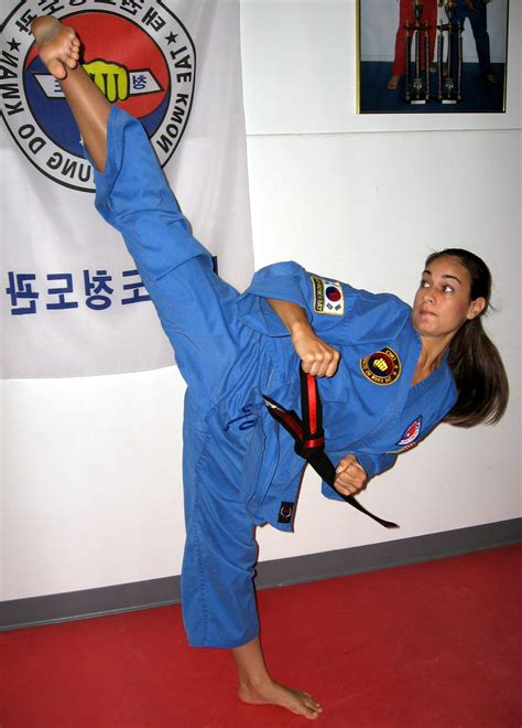tae kwon  ascent martial arts