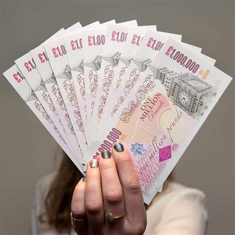 million pound note single note  present finder