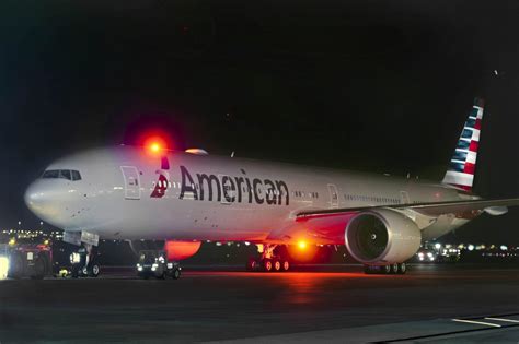 American Airlines Smashes Official Recommended Cabin Crew