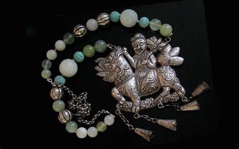 chinese antique silver qilin necklace