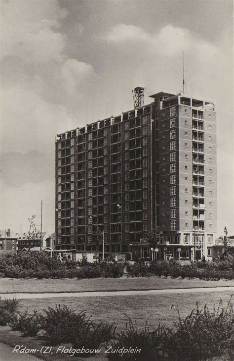 flatgebouw zuidplein op rotterdam zuid rotterdam nederland fotos