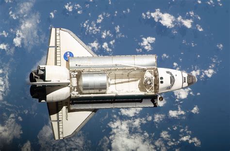 space shuttle endeavour  orbit  stock photo public domain pictures