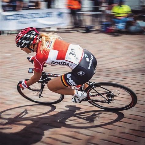 Puck Moonen Living The Critlife Slowly Getting The Hang