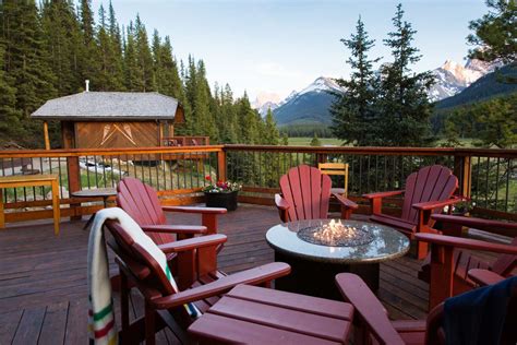 mount engadine lodge kananaskis country alberta canada