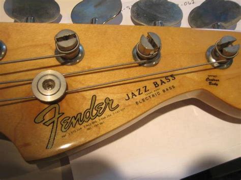 vintage fender decalswho    facts page  talkbasscom