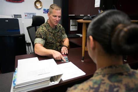 marines      mentorship program inspires excellence united states air