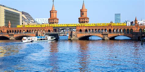 river cruise trip   spree river berlinde