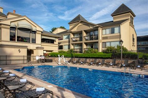 pennsylvania  inclusive resorts apr   prices