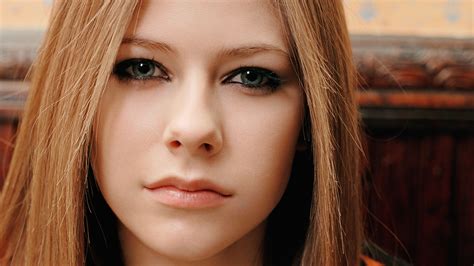avril lavigne wallpapers pictures images
