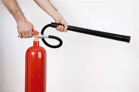 pass  fire extinguisher amica shares safety tips