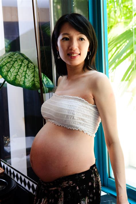 file pregnant asian woman wikipedia